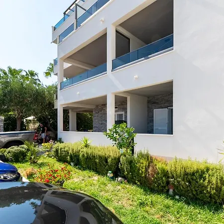 M&a Vojnovic Omis Apartment Duce
